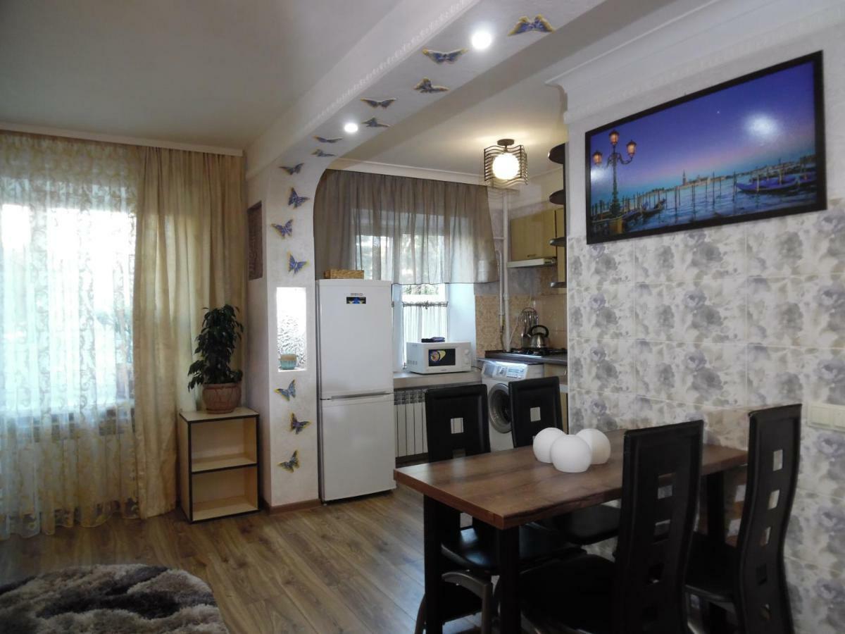 Студия В Центре Скала Khmelʼnytsʼkyy Buitenkant foto
